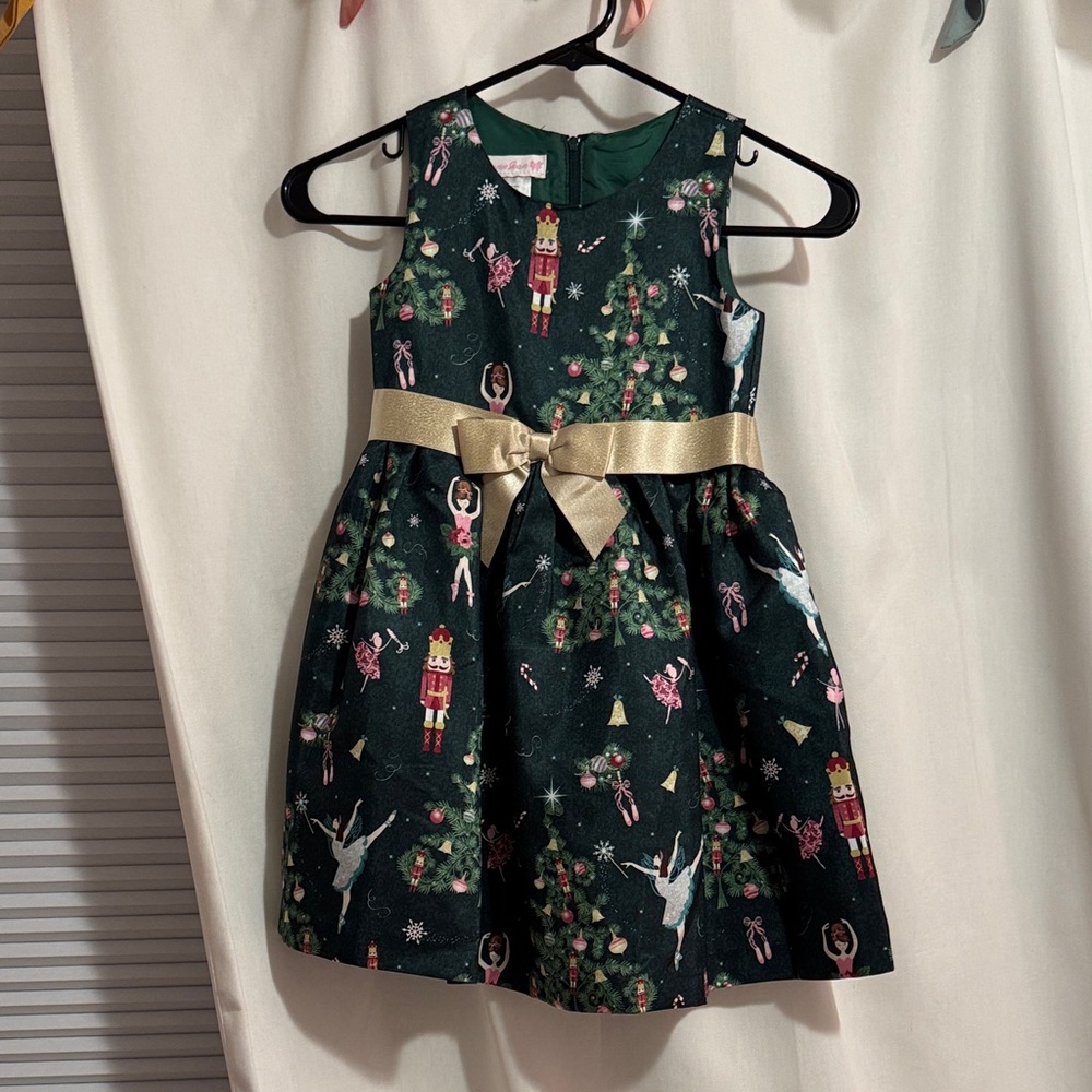 Bonnie Jean Festive Green Dress with Gold Bow